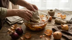 Stärkt das Haar, vertreibt Schädlinge: 5 Verwendungsmöglichkeiten für Zwiebelschalen im Haushalt und für Pflanzen